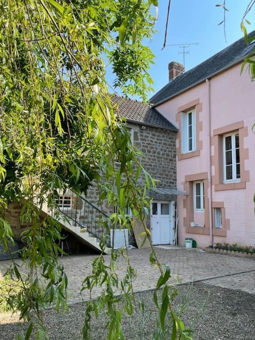 Apartamento Les Maisons D'Aure: Le Studio Putanges Exterior foto